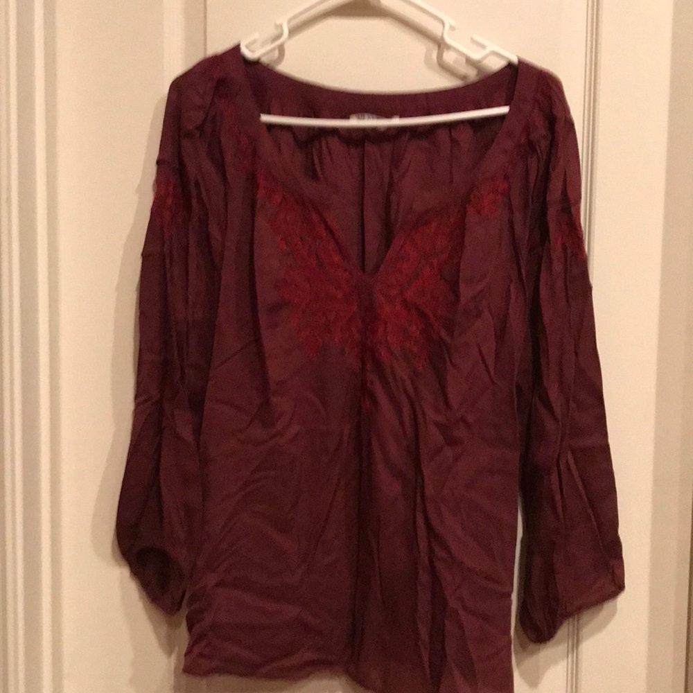 Lucky Brand maroon top